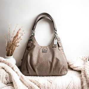 COACH MAGGIE, creamy beige, python embossed shoulder bag/satchel